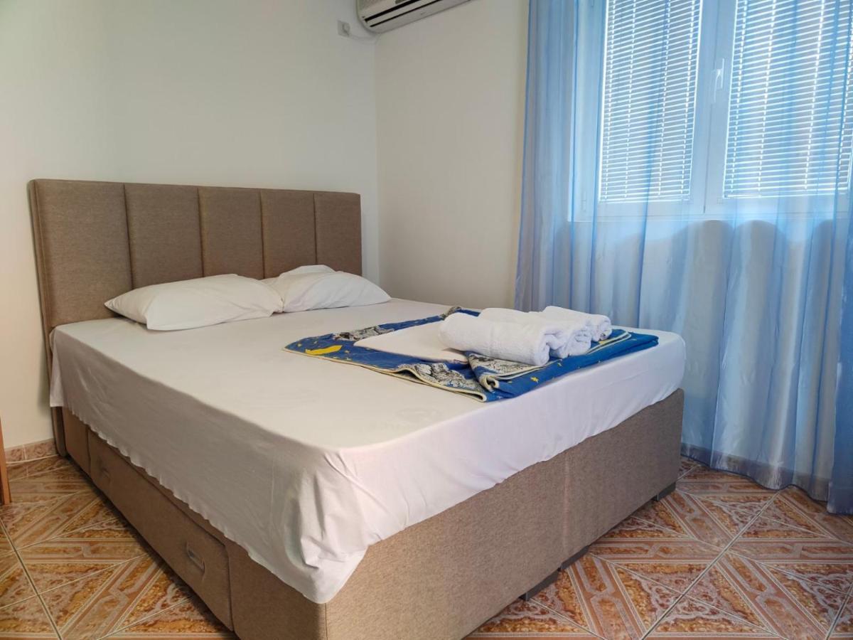 Apartments Drobni Pijesak Petrovac Dış mekan fotoğraf