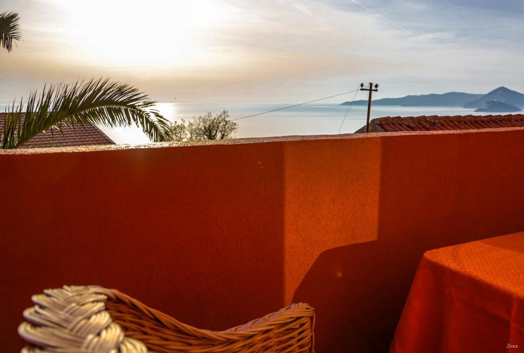 Apartments Drobni Pijesak Petrovac Dış mekan fotoğraf